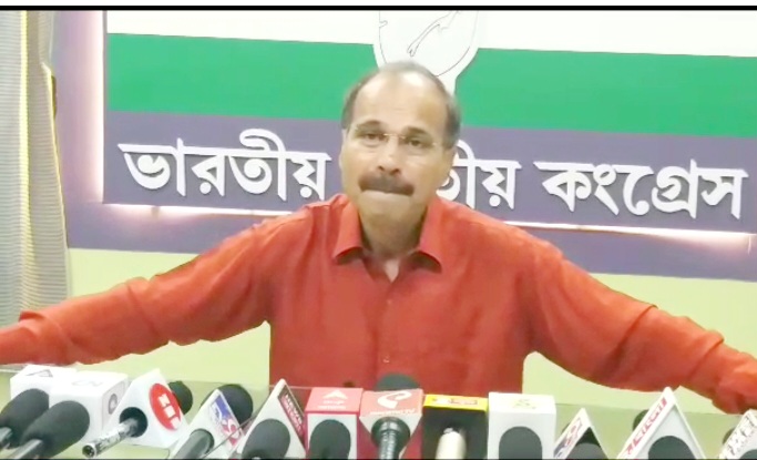 পঞ্চায়েত ভোট বাতিলের দাবি করেন অধীর রঞ্জন চৌধুরী।