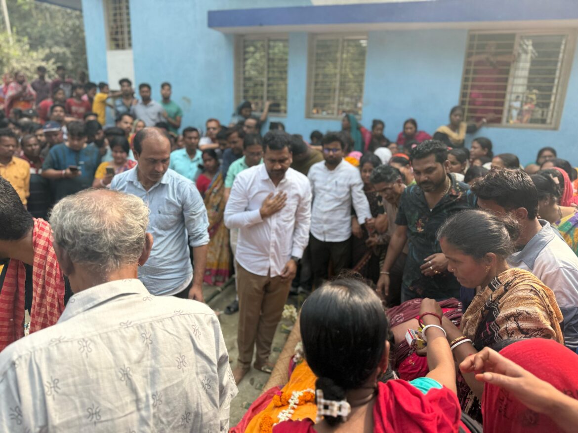 মহাকুম্ভ থেকে ফেরার পথে পথ দুর্ঘটনায় মৃত ২